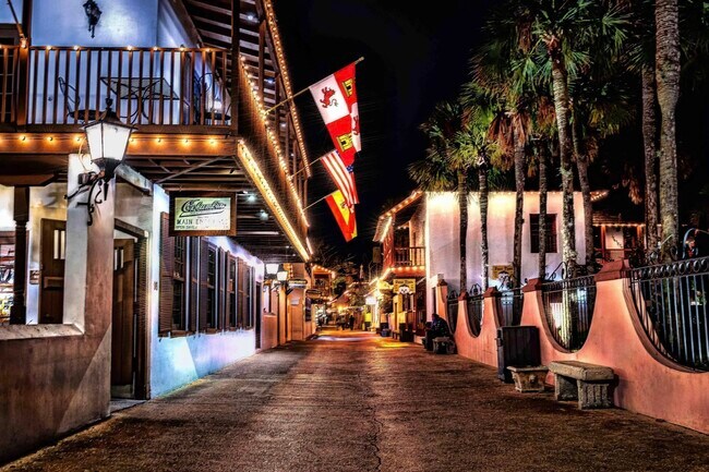 Building Photo - 955 Registry Blvd