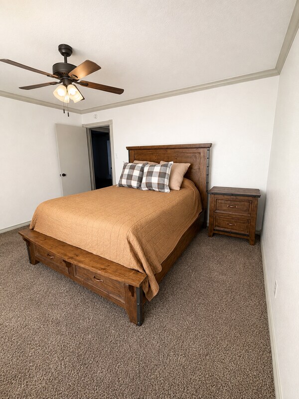 Building Photo - 1310 Westheimer Rd