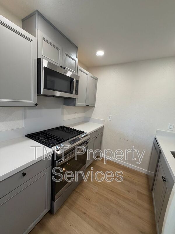 Building Photo - 6519 Prentiss Dr