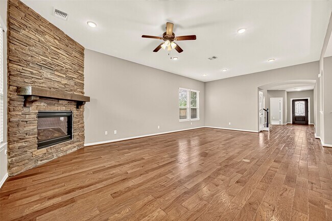 Building Photo - 10911 Birchwood Knl Ct