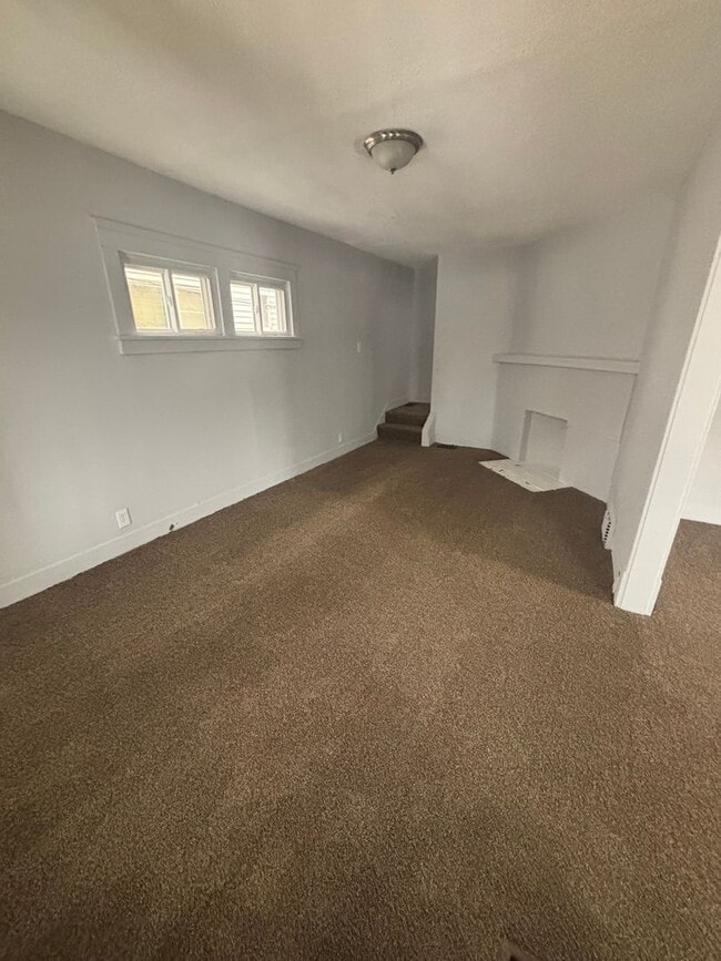 Building Photo - Cleveland North East Single