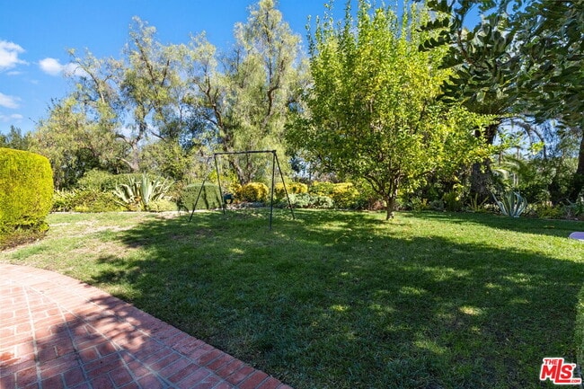 Building Photo - 4548 Ellenboro Way