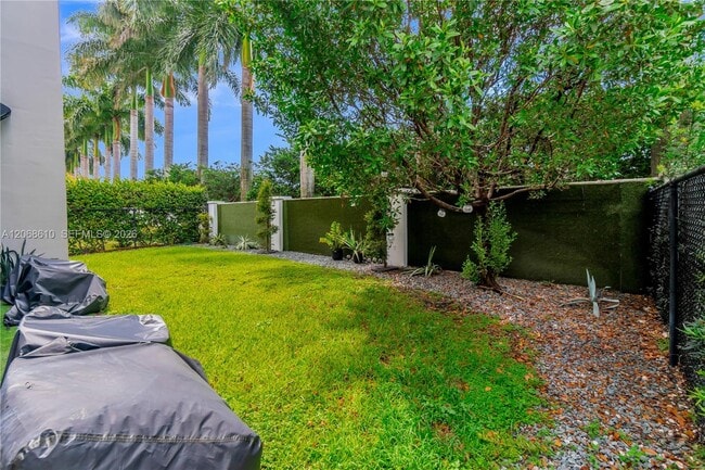 Building Photo - 9730 NW 74th Terrace