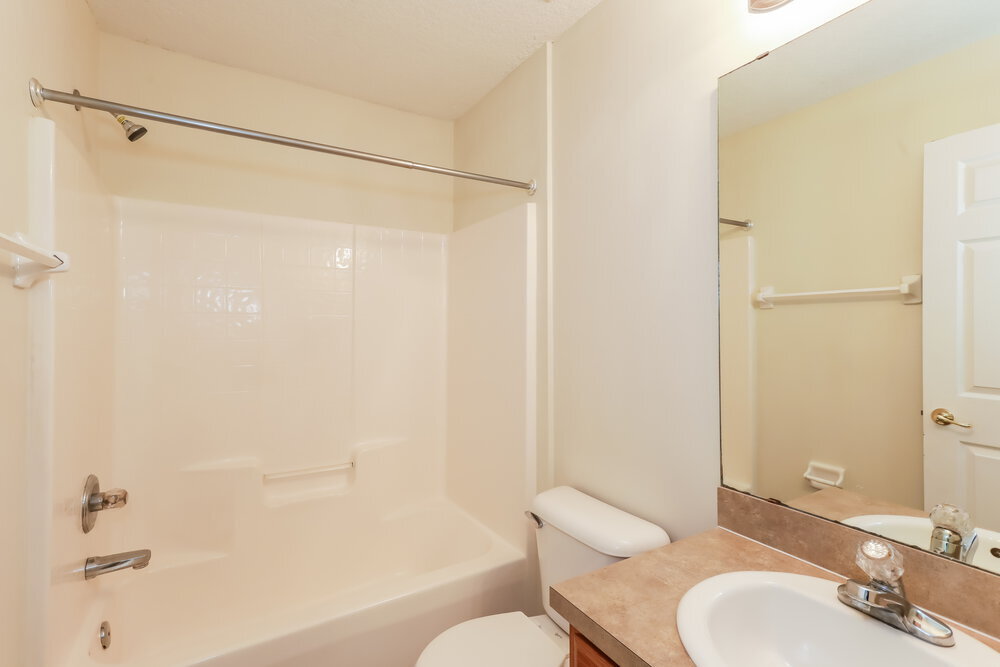 Building Photo - 3460 Live Oak Hollow Dr