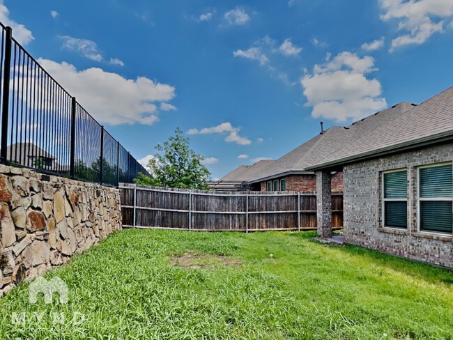 Building Photo - 622 Bassett Hall Rd