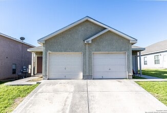 Building Photo - 7226 Golf Way
