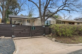 Building Photo - 2905 Brinwood Ave