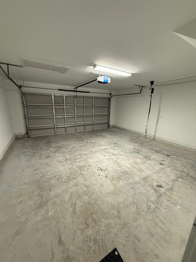 Building Photo - 6174 Jordans Pass Dr