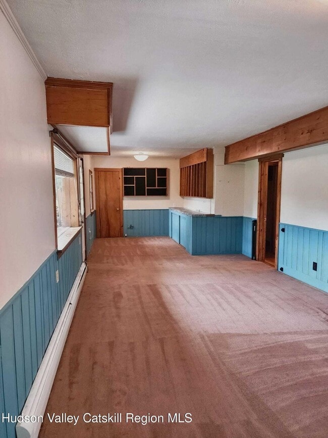 Building Photo - 776 US-20