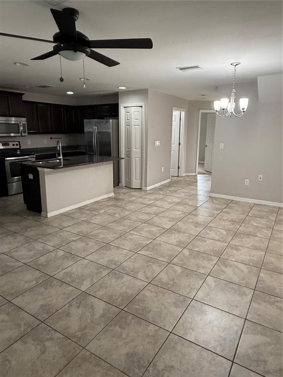 Building Photo - 27515 Desert Willow Way