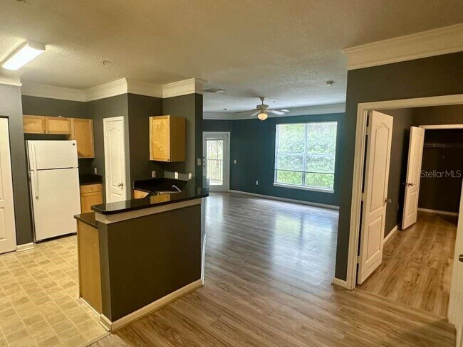 Building Photo - 8836 Villa View Cir