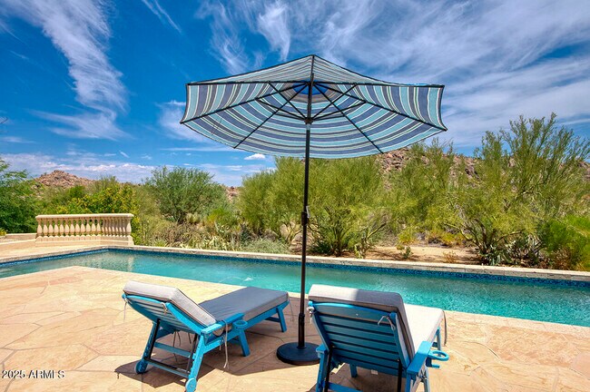 Building Photo - 10420 E Morning Vista Ln