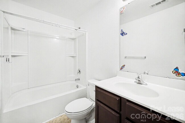 Building Photo - 4937 Broad Leaf Ct