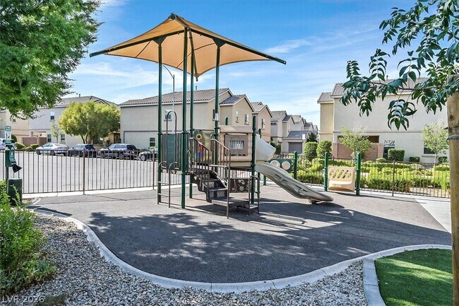 Building Photo - 9599 Vega Carpio Ave
