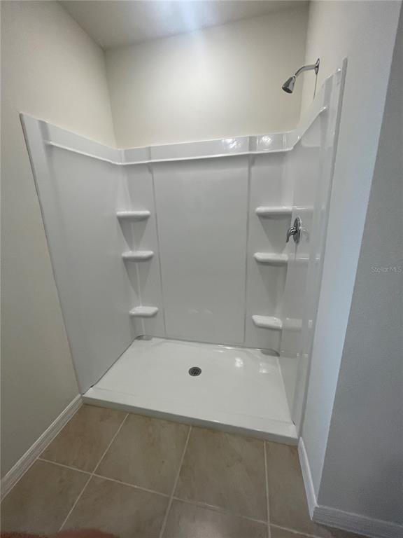 Building Photo - 498 Baroness Way