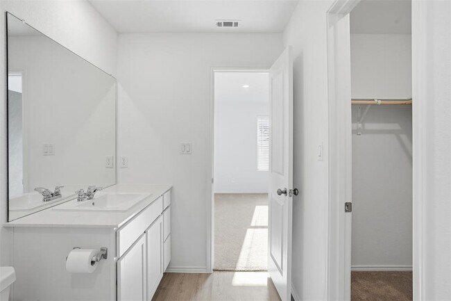 Building Photo - 23513 Tiny Moons Wy