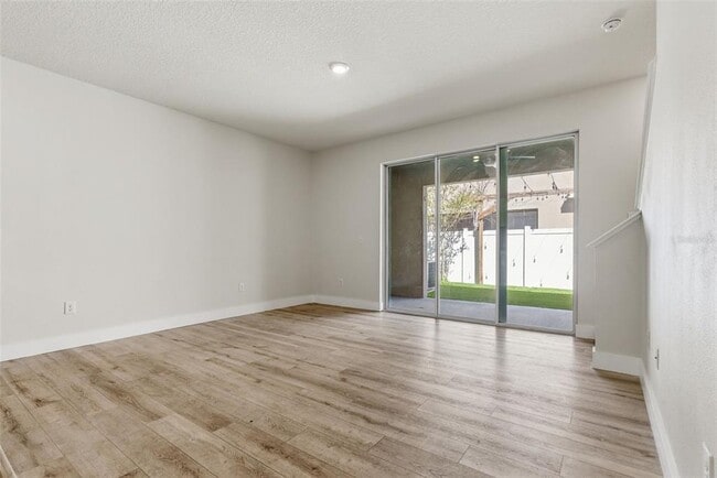 Building Photo - 424 Newmont Cir