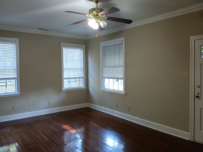 Living Room - 1823 Evelyn Ave