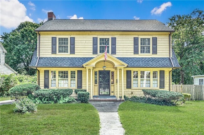 Primary Photo - 61 Villa Ave