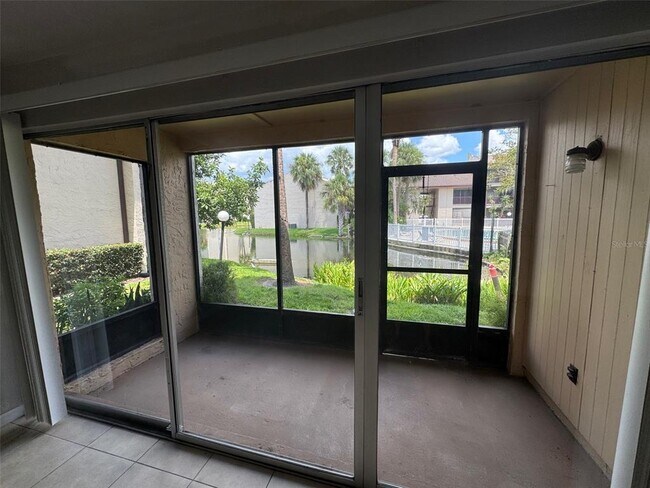 Building Photo - 3861 S Lake Dr