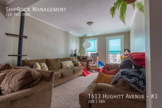 Building Photo - 1613 Hughitt Ave
