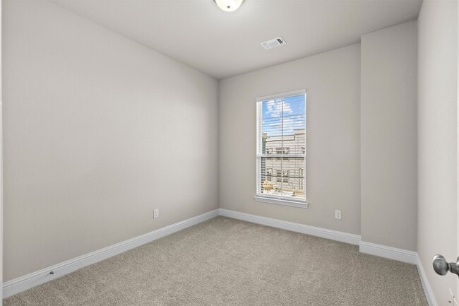 Building Photo - New Stunning Townhouse for Rent!