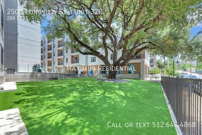 Building Photo - 2500 Longview St