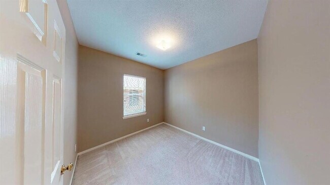 Building Photo - 1410 Chesterpoint Dr