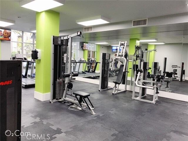 Building Photo - 2202 Scholarship