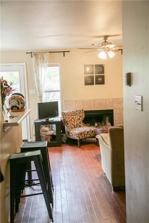 Building Photo - 1708 E 17th St