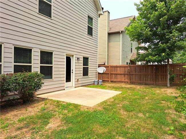 Building Photo - 1043 Blind Brook Cir