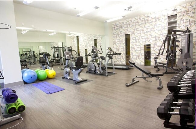 Building Photo - 12777 Merit Dr