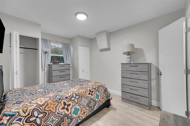 Building Photo - 2784 NW 9th St