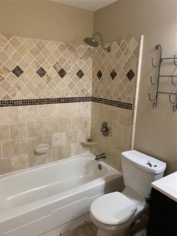 Building Photo - 4107 Rushmoor Dr