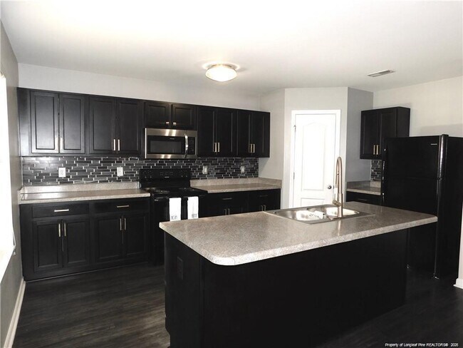 Building Photo - 1412 Demila Dr
