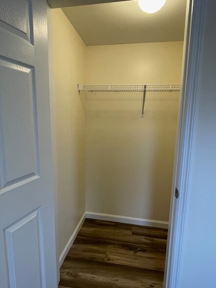 Building Photo - 194 Kennedy Ln