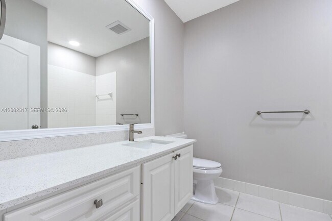 Building Photo - 152 Santa Barbara Way