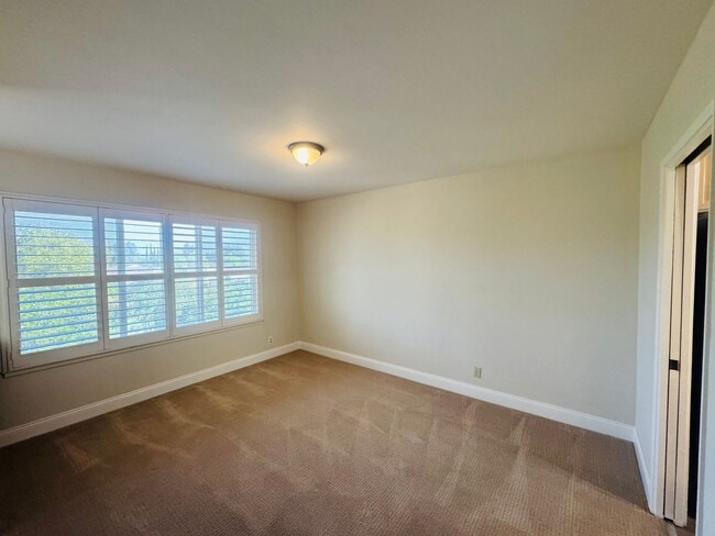 Building Photo - Nice Two-Story with Attached Two-Car Garage and Inside Laundry with View Overlooking Diablo Hills...