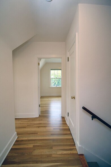 Building Photo - 2703 NW Raleigh St