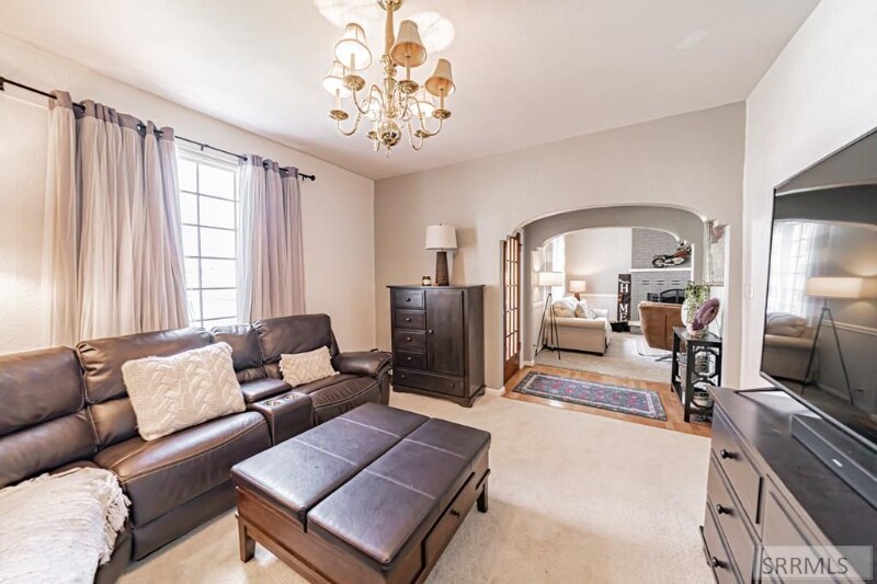 Building Photo - 2910 E Lincoln Rd