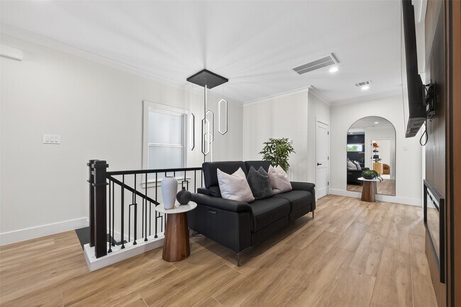 Building Photo - 12319 New Jordan Ln