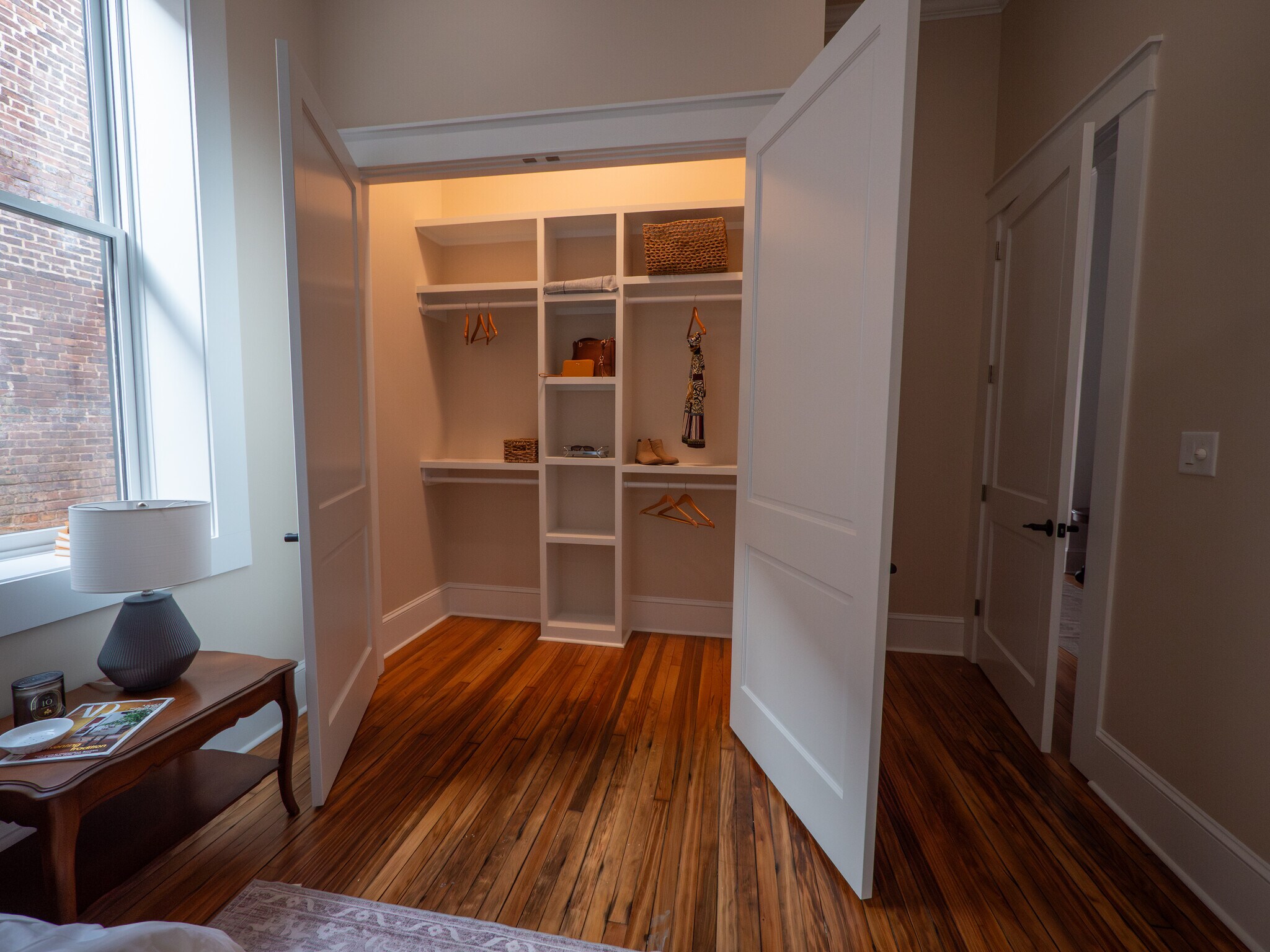 Building Photo - 121 N Main St