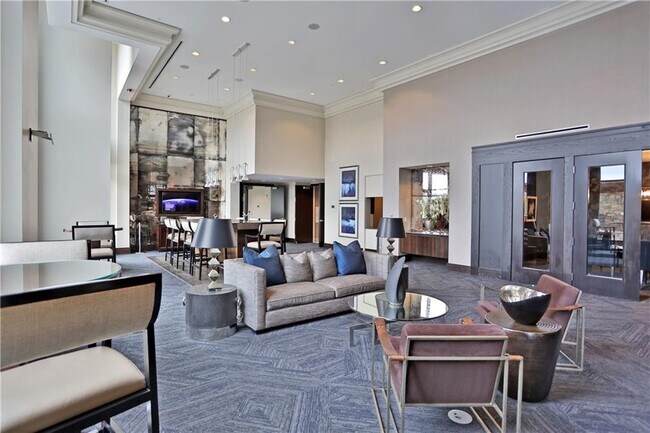 Building Photo - 270 17th St NW