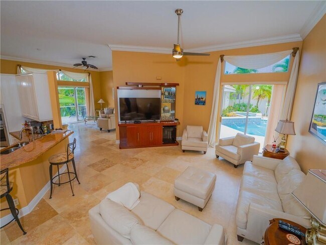 Building Photo - 20107 Ocean Key Dr