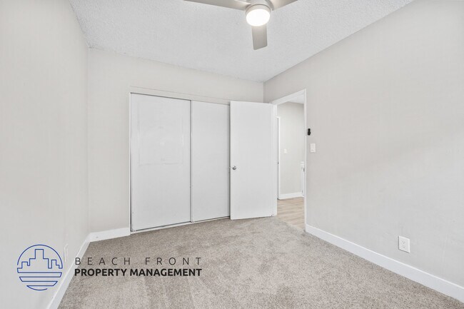 Building Photo - 326 E. Pearson