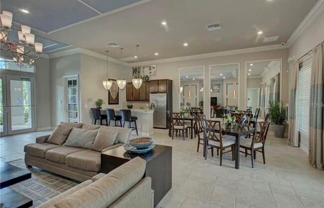 Building Photo - 8342 Enclave Way