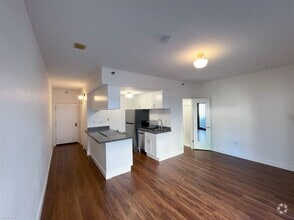 Building Photo - Studio, 1 bath Condo - 201 Harrison Street...