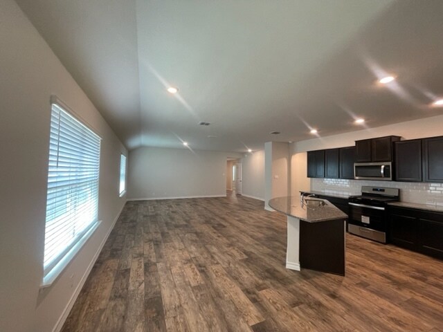 Building Photo - 4863 Sulphur Trce