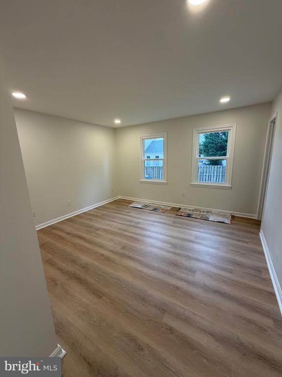 Building Photo - 14949 Madison Ct