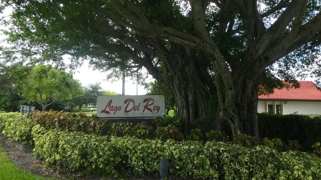 Building Photo - 2500 Fiore Way